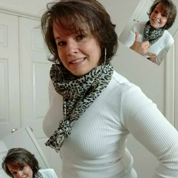 Meet your Posher, Heather - Picture 8 of 16